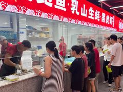 -养牛邓·潮汕牛肉海鲜自助火锅(广州店)