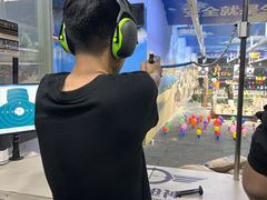 -都市枪神实弹射击俱乐部