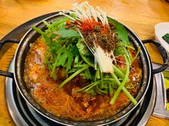 -喇喇排骨火锅·传统韩式脊骨汤(望京西园总店)