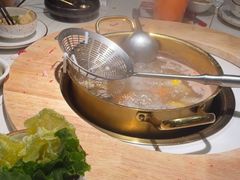 -牛人日志·鲜牛肉骨汤火锅(万科里瑧店)