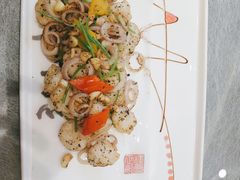 -姜君·千岛湖鱼头馆(浦东大道店)