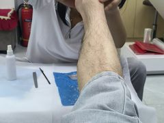 -郑远元专业修脚房(莘朱路店)