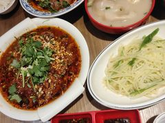 -张太婆老妈蹄花川菜馆·中华餐饮老字号(望平街店)