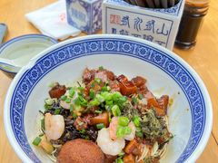 八宝辣酱面-沪西老弄堂面馆(定西路店)