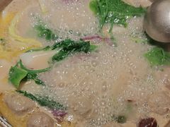 -洪氏嗨捞·猪肚鸡火锅(阳光天地店)
