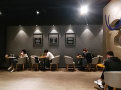 -瑞幸咖啡(新世界中心店)