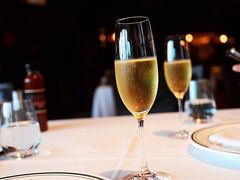 -Wolfgang’s Steakhouse 沃夫冈牛排馆(上海白玉兰广场店)