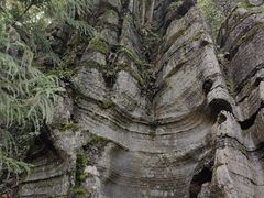 -梭布垭石林景区