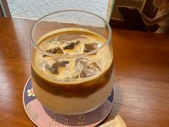 -C.Y Cafe
