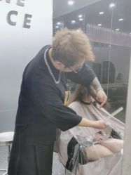-概念‘s HAIR SALON