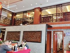 -侬佳蒸菜馆(听潮店)