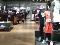 -NIKE品牌体验店(苏州中心店)