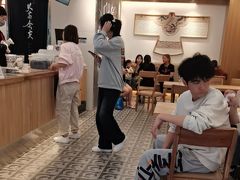 -霸王茶姬(清镇三角花园店)