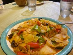 -伊带伊路新疆美食府(呼家楼店)