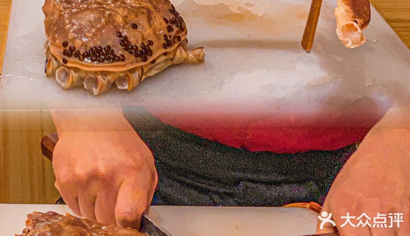 一蟹多吃，蟹肉料理界的天花板[礼花]