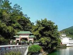 -广东温泉宾馆