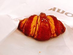 碱水羊角-OUR Bakery(SKP-S店)