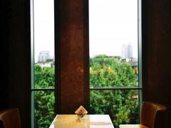 靠窗位-壹小馆.皇城老妈(成都太古里店)