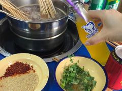 -马路边边·成都串串(翠柏路店)