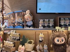 -泡泡玛特POPMART(国金街店)