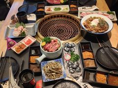-極屋鮨牛 · 烧肉酒场(时代C馆店)