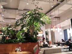 大堂-必胜客(百联又一城店)