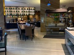 -元素自助餐厅·生蚝·海鲜·刺身(萝岗汇华希尔顿逸林酒店)
