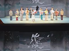 -虹桥艺术中心