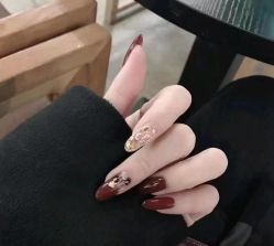 -悦指间美甲美睫