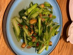 -山楂树融合菜餐厅