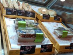 零售区-唤醒你(国兴大厦店)