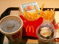 -麦当劳(深圳北站高铁店)