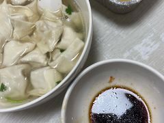 -周震馄饨