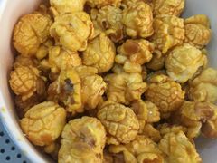 -和平影视娱乐城