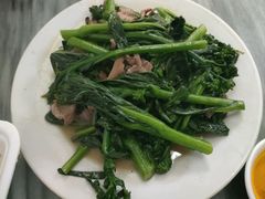 鸡杂炒菜心-同记鸡粥粉面店