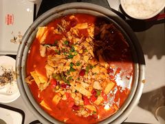 -龙巢盱眙龙虾·牛蛙·烧烤宵夜(八卦岭店)