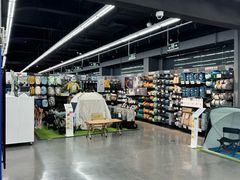 -迪卡侬(越秀公园店)