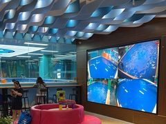 -Swim斯卫姆国际儿童游泳中心(红博中央公园店)