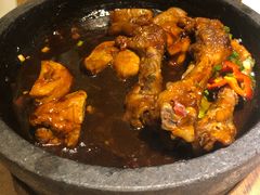 石锅虎皮凤爪-品大三(大行宫店)