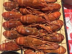 -肥肥虾庄·金牌油焖大虾(汉街SKP店)