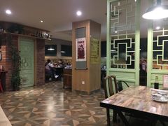 大堂-嘎嘎鸭下巴·爆辣干锅(女人街店)