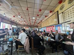 -金卯白肉罩火烧