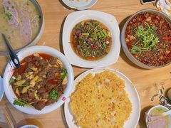 蜂窝土豆-自贡盐帮菜·玩辣餐厅(樱花园西街店)