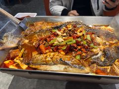 -鸣记脆皮烤鱼·海鲜烤鱼(马栏店)