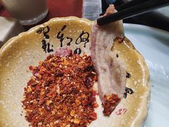 -周老三跷脚牛肉·全牛火锅(非遗传承店)