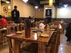 大堂-东镇老火锅(长春路首店)