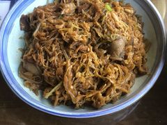 -95号酱骨·一块豆腐(展春园西路店)