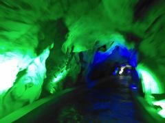 -泰安地下龙宫景区