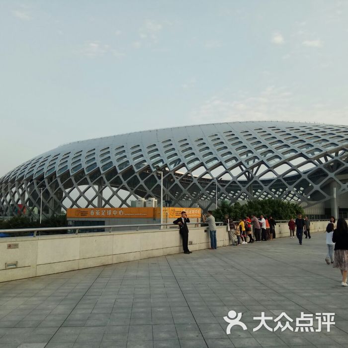 华润深圳湾体育中心"春茧"体育馆