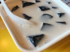 -满记甜品(友谊国贸城店)